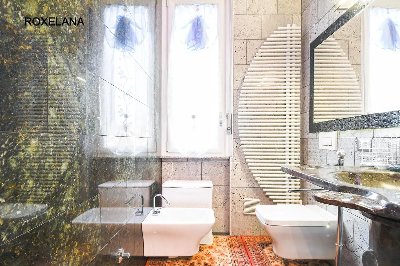 Confortabile Appartamento Con La Spa Bergamo Apartment